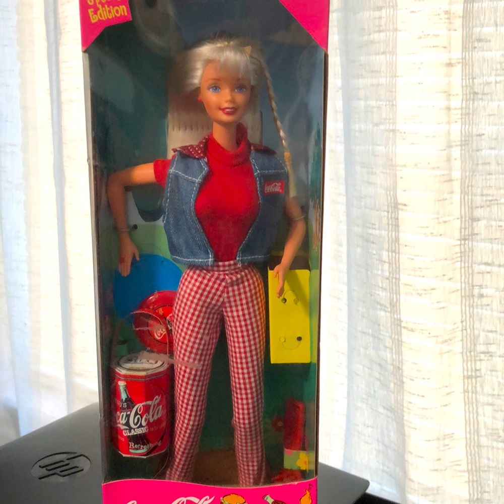 1997 Coca Cola Barbie picnic